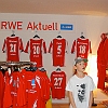 1.7.2010 Eroeffnung RWE-Fanshop in Erfurt_47